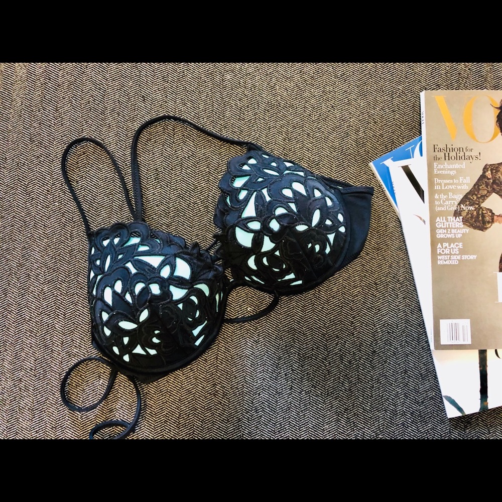 Bikini top